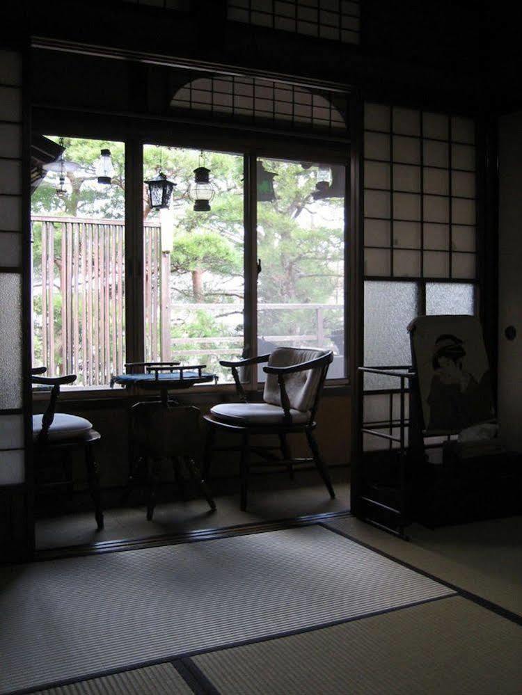 Sumiyoshi Ryokan Takajama Exteriér fotografie