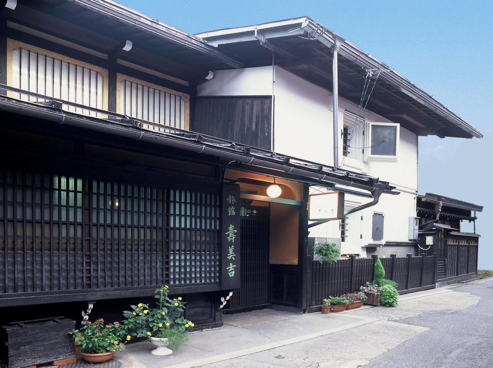 Sumiyoshi Ryokan Takajama Exteriér fotografie